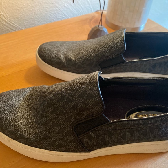 Michael Kors sneaker - Picture 3 of 8